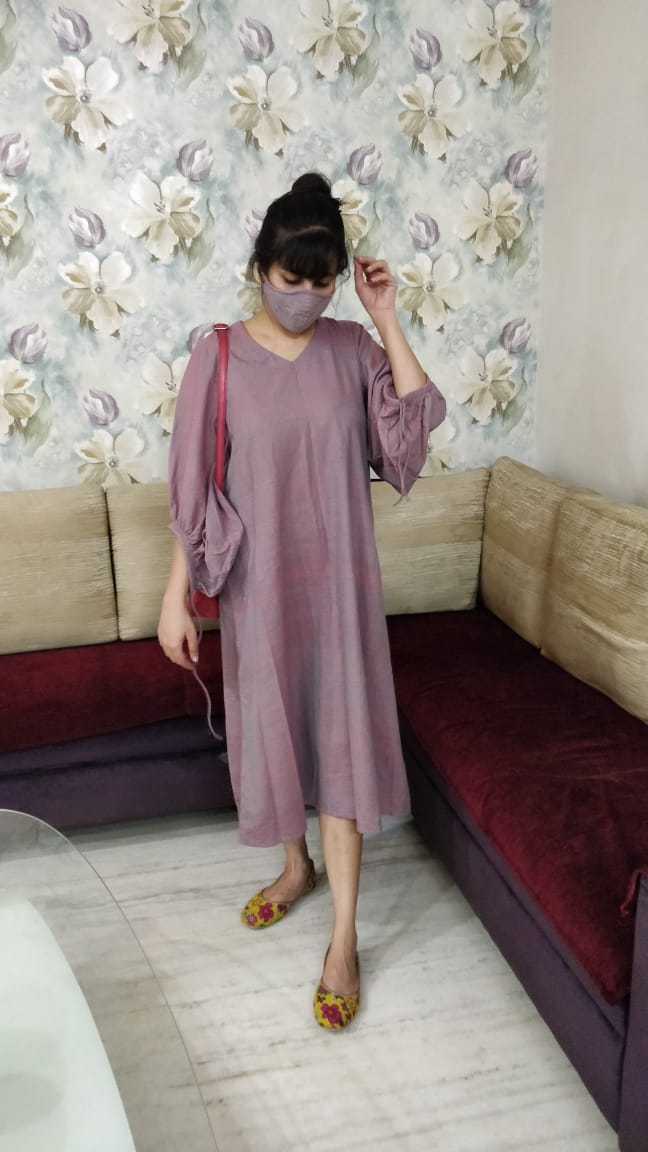 REDDISH PEACOCK COLOR PLAIN HANDLOOM COTTON EASY FIT DRESS WITH DRAWSTRING BISHOP SLEEVES