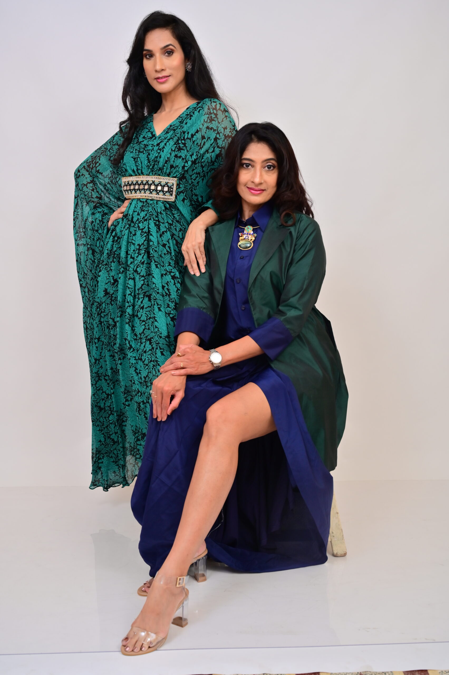 Georgette embroidered Kaftan - Image 3