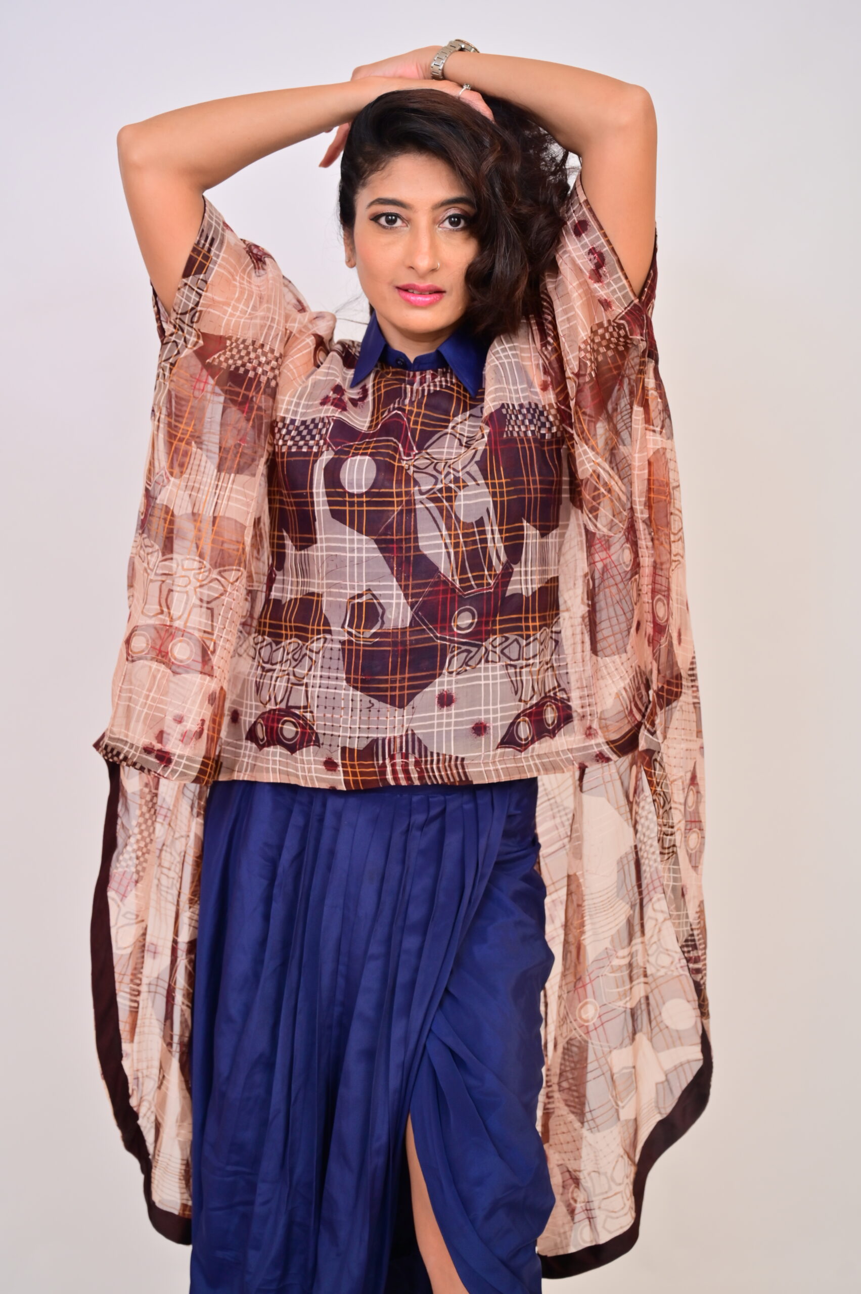 Organza asymmetric Cape