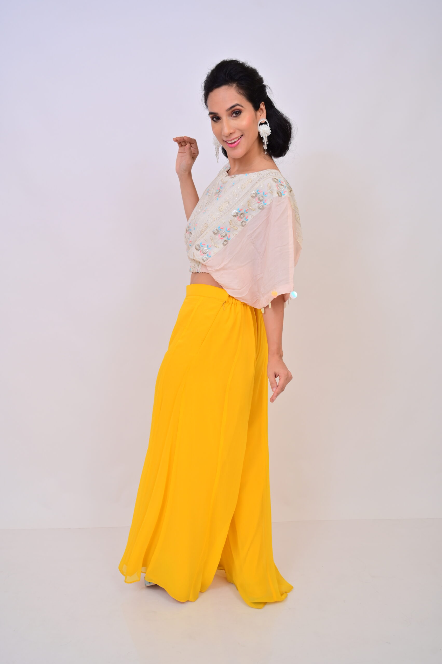 Kaftan top with Skirt pallazo - Image 2